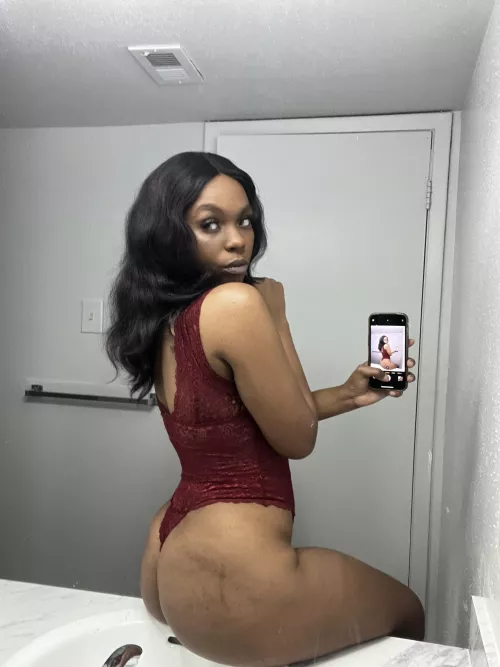 Mirror selfies  by Kakeywaters