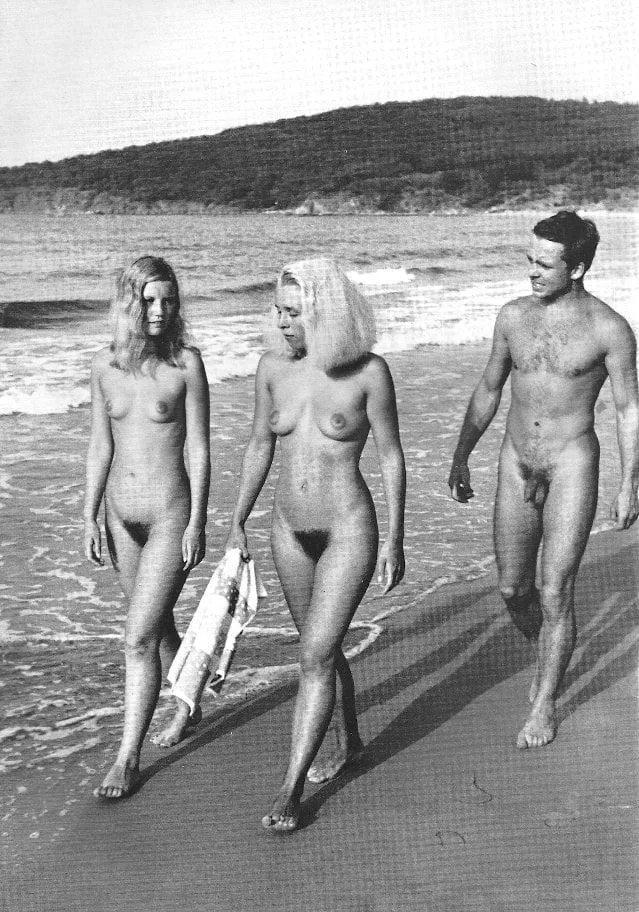 Nudist beach in the 1950s posted by AZGilaMonster