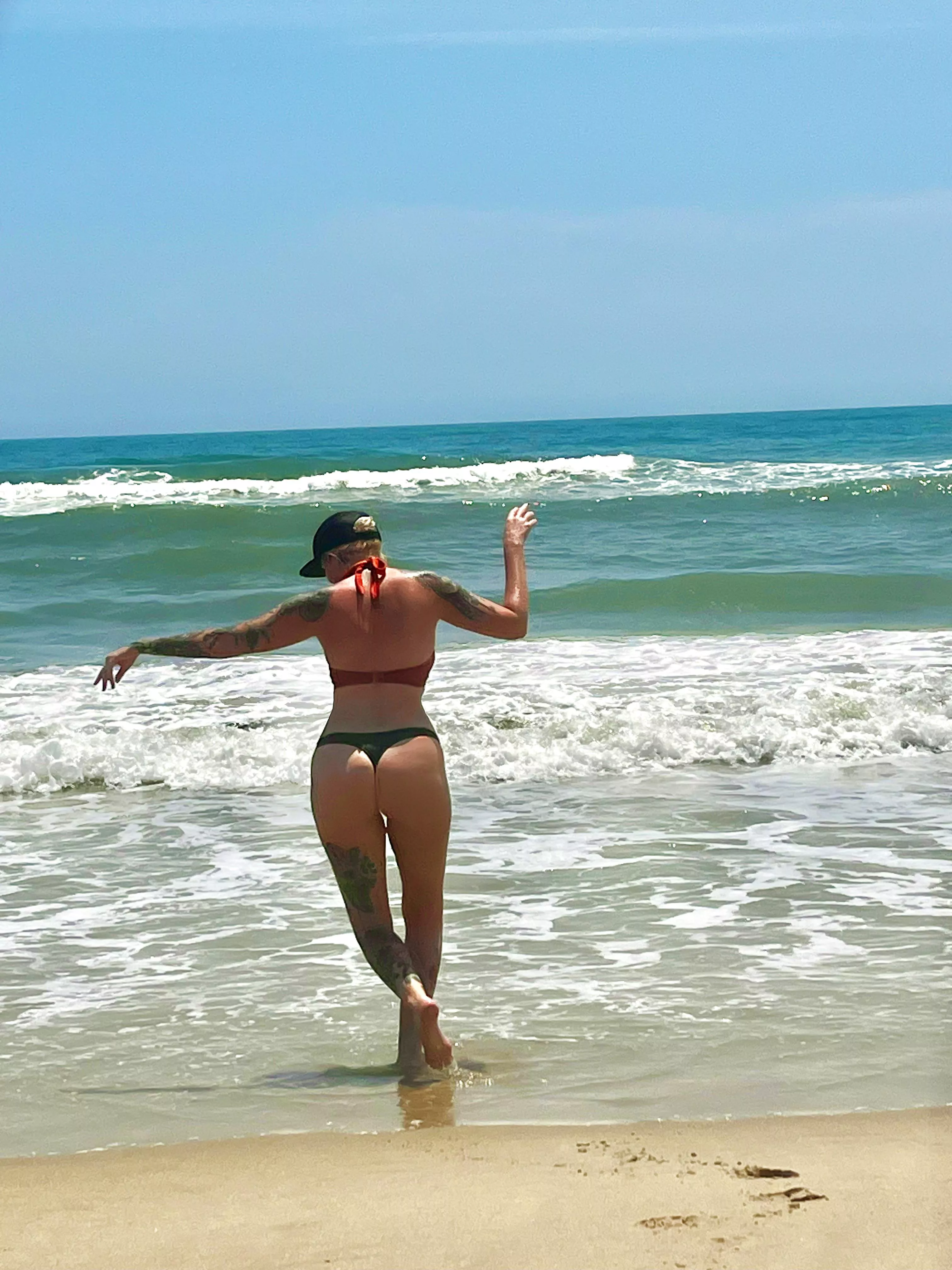 Peach on the beach  posted by the_naked_adventurer