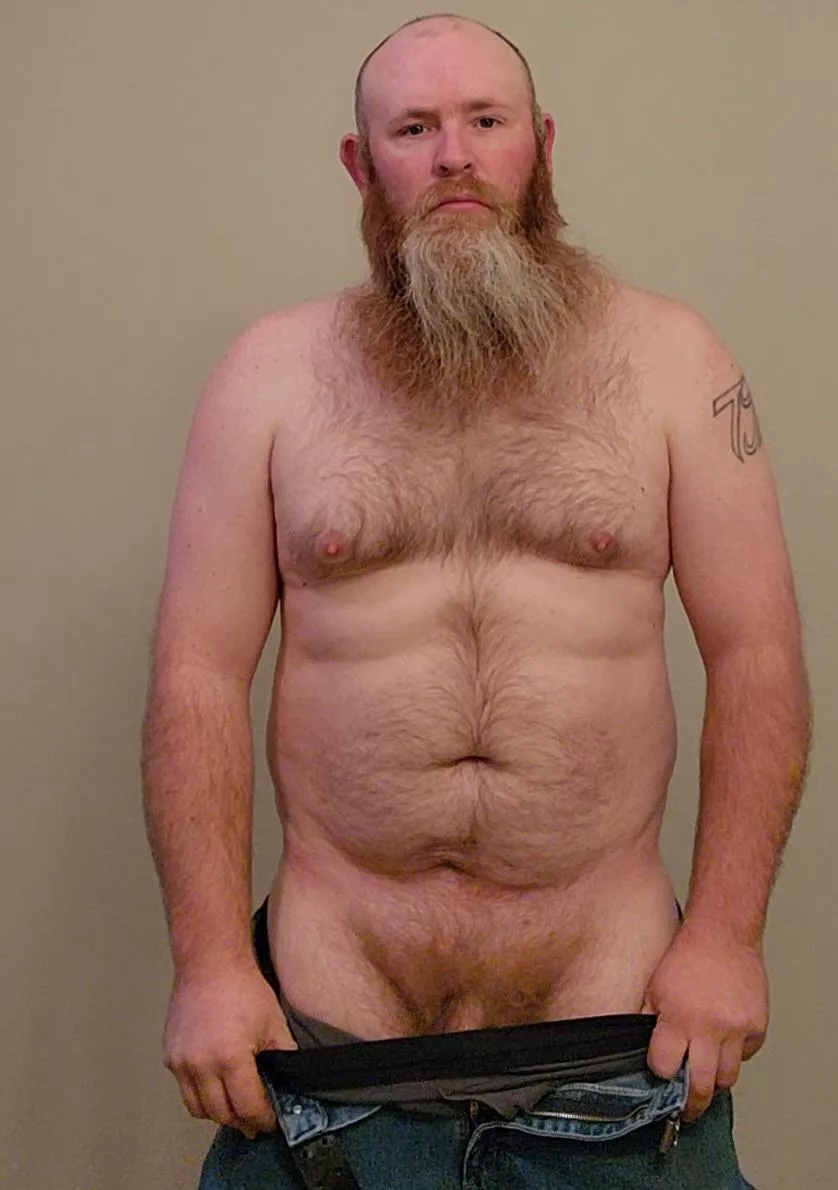 Should I shave?  posted by Effective-One-8547