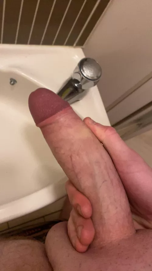 Super nervous about posting for the first time 🙈 here goes nothing… by WocNai