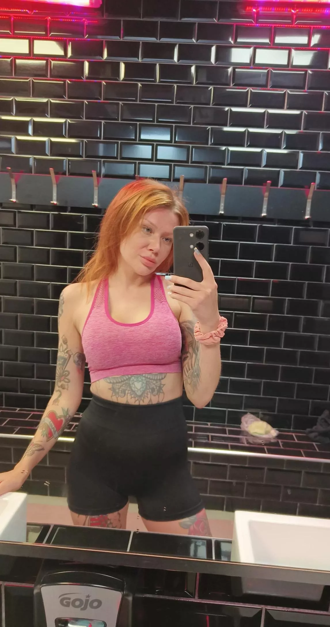 Sweaty but happy 🥵 posted by dianamaryxoxo