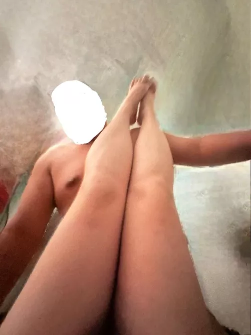 This redditor asked i(f) maingay daw ba ako 🤫  by medyomaingay