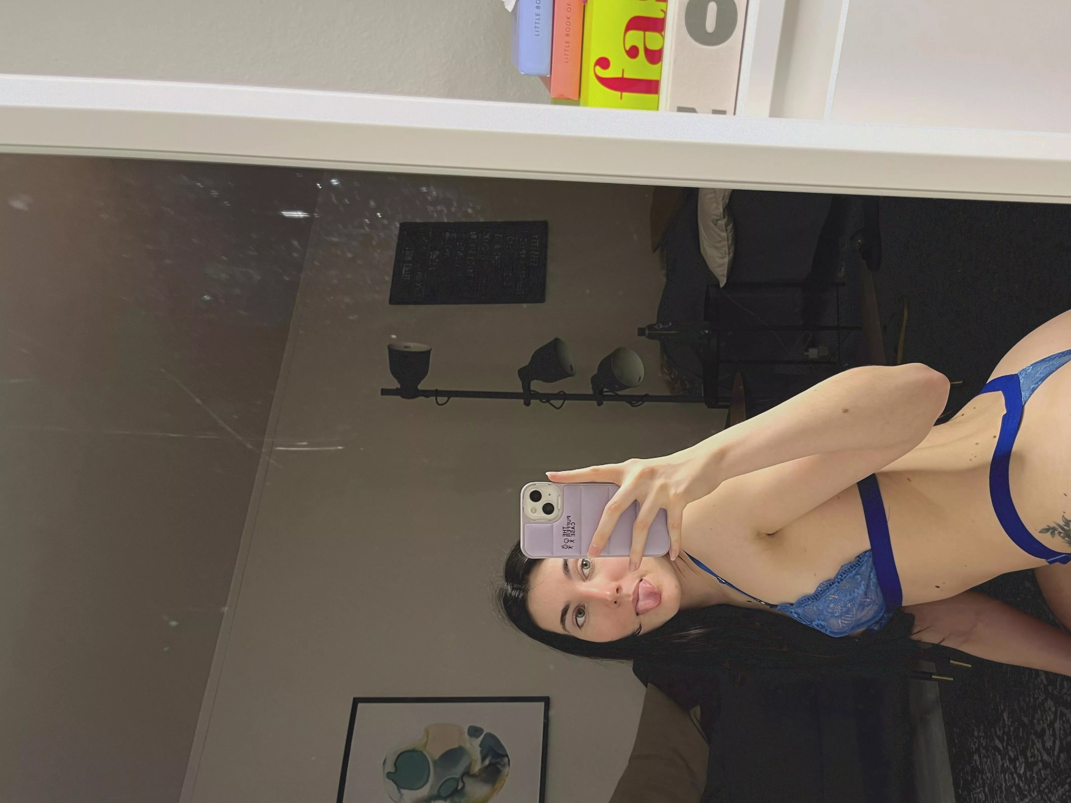  Wanna fuck on the first date?  posted by Jbagwell4