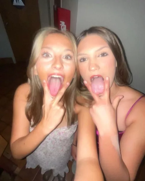 Which Mouth [2] by Independent_Foot_367