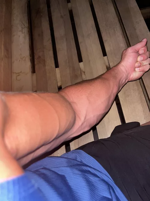 Who else needs a big strong hug to get them through the week? by GodenGan