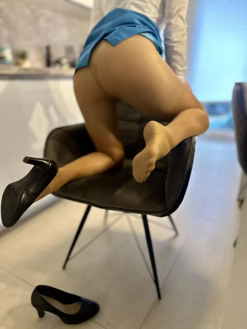 Who wants to hide his eggs? Maybe I can help… by Flyingfeet_Stewardes