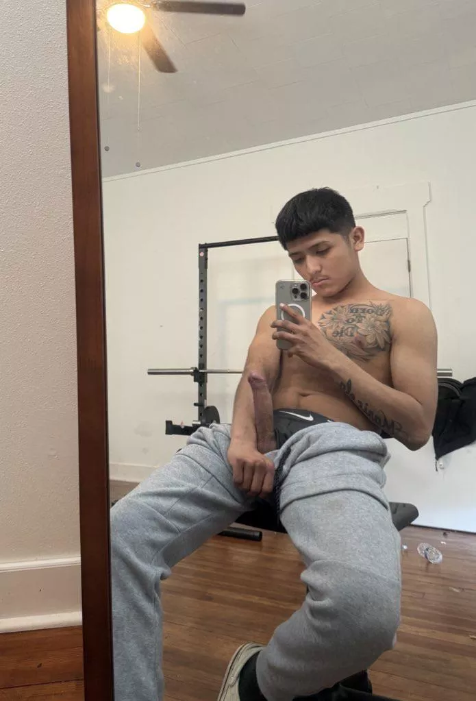 Your seat is ready ;) (20) posted by TheonlyodiOF