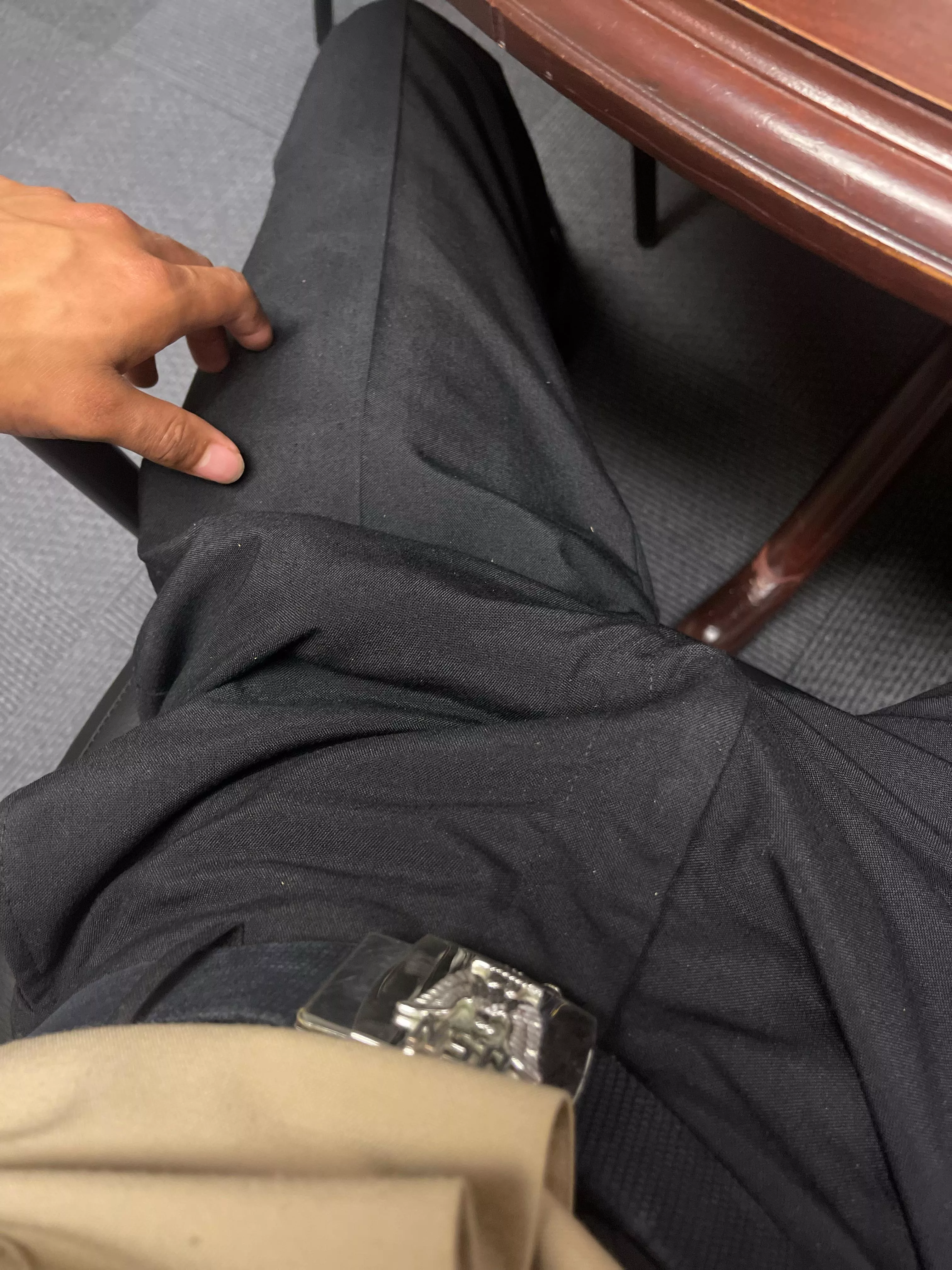 [24] Can you see it? Wonder who else did. Dm me posted by Sad-Lavishness-3242