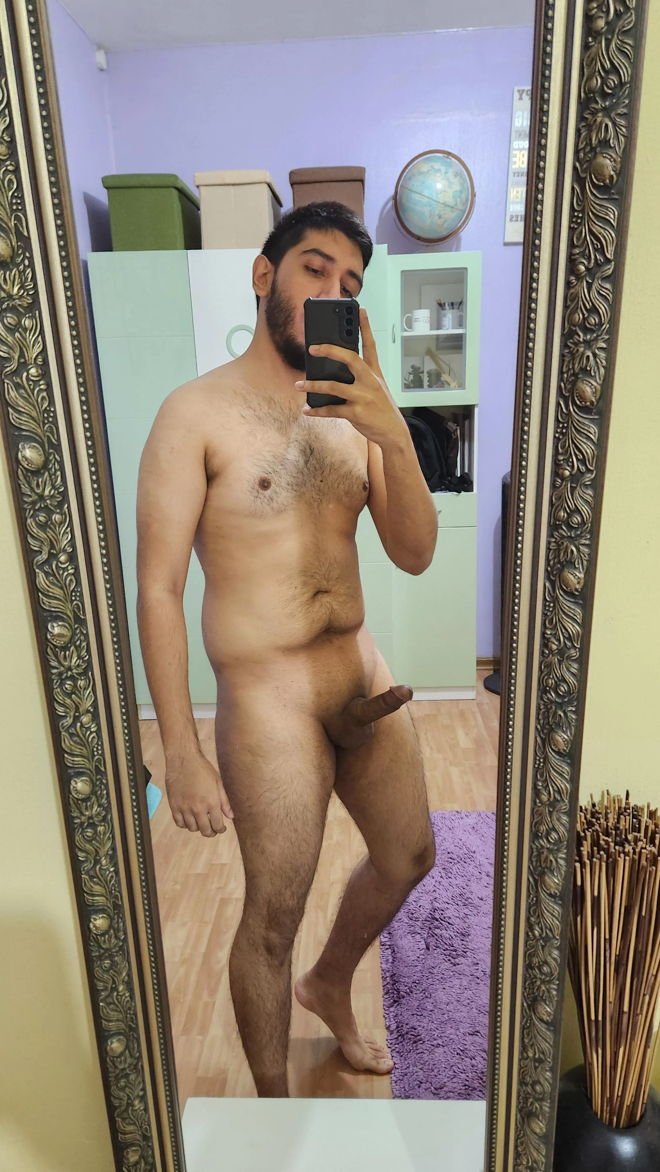 25 UK vers. Sc: longpresence posted by Long-Presence7360