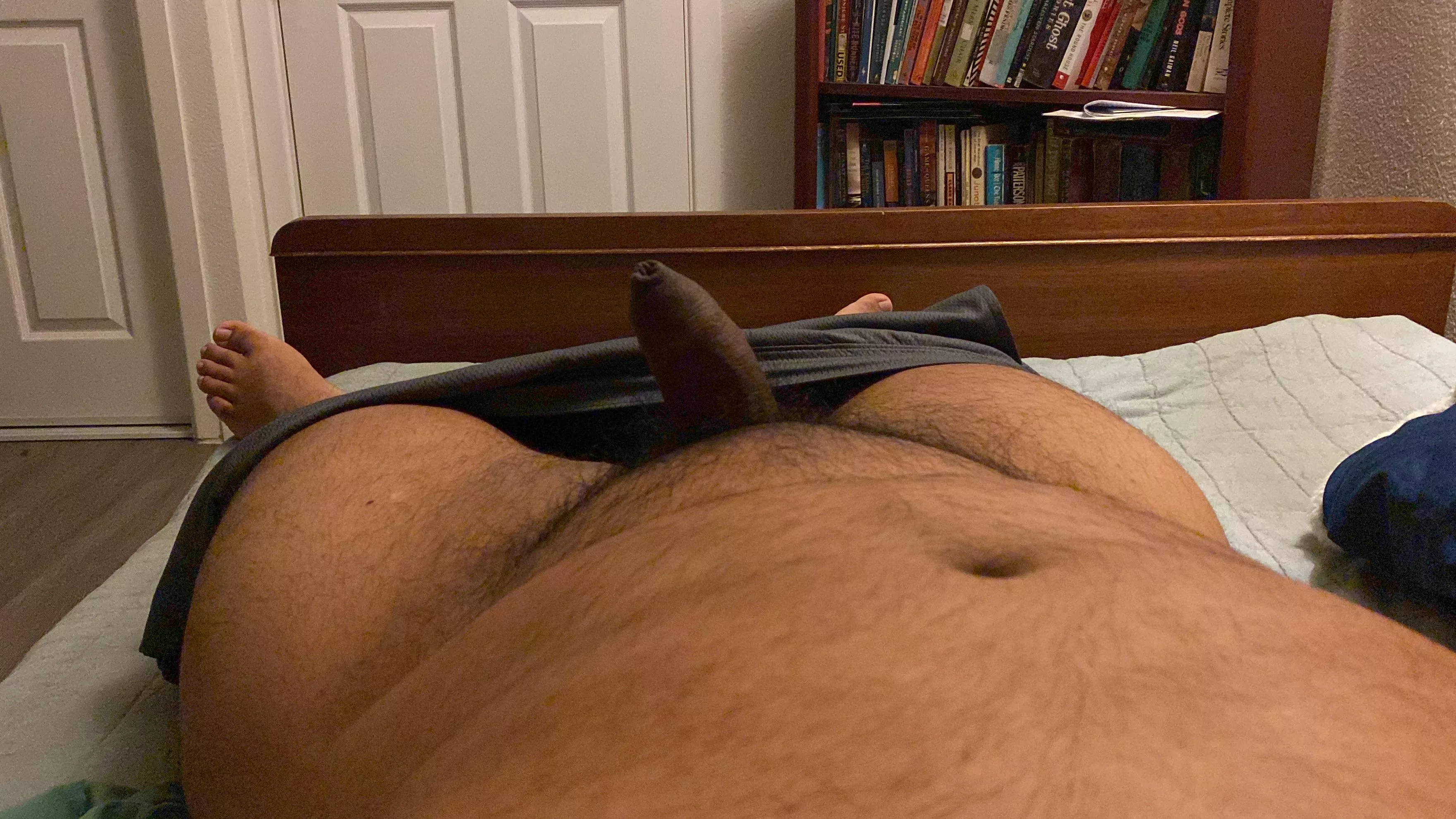 [32] Chub 🐻 daddy any twinks/otters like? 😏 posted by Prudent-Analyst5615