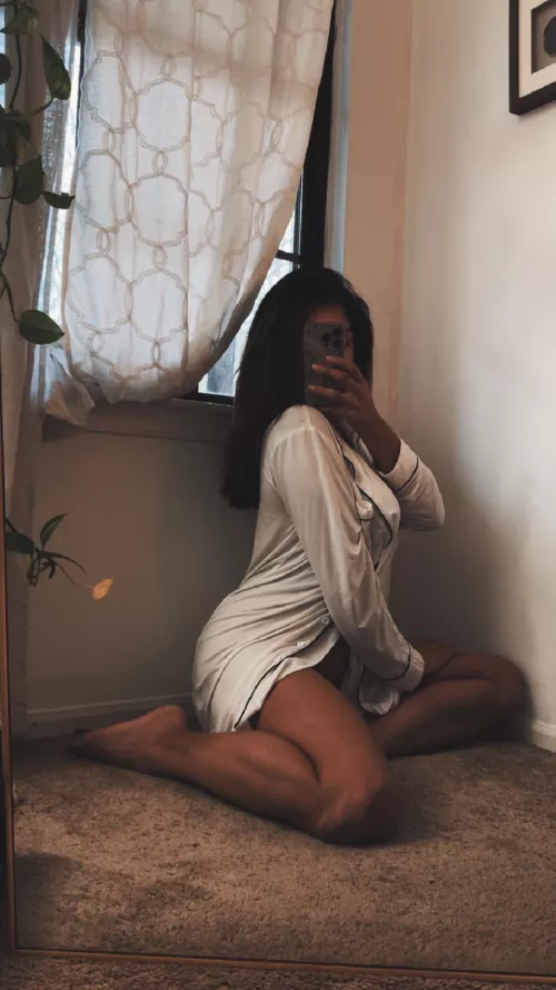 A woman’s touch  by T_4941