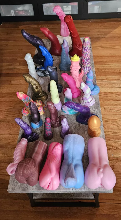 After today's delivery, this is our full BD colletcion by Bigbootywhiteboy