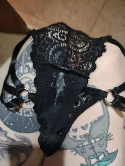 And if I forget them at your house after a date, what would you do  by Miss_white999