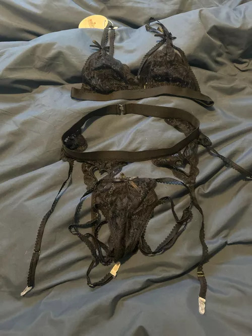 Another new set arrived today by CriticalBathroom4640