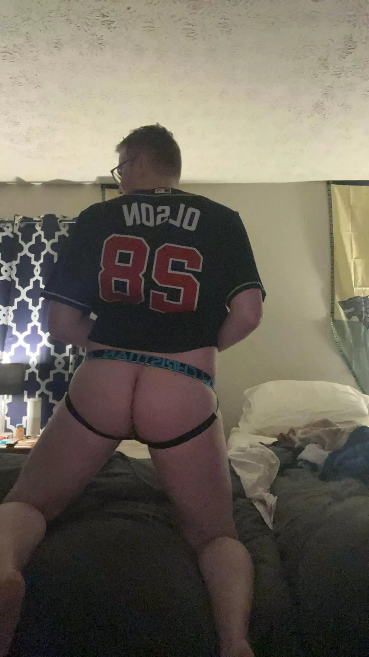 Any military or cops want to use this ass? Hmu posted by Remote-Fruit-3451