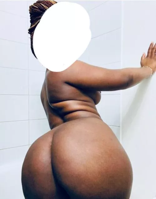 Anyone still craving chocolate after Easter?  by MissRoxy00