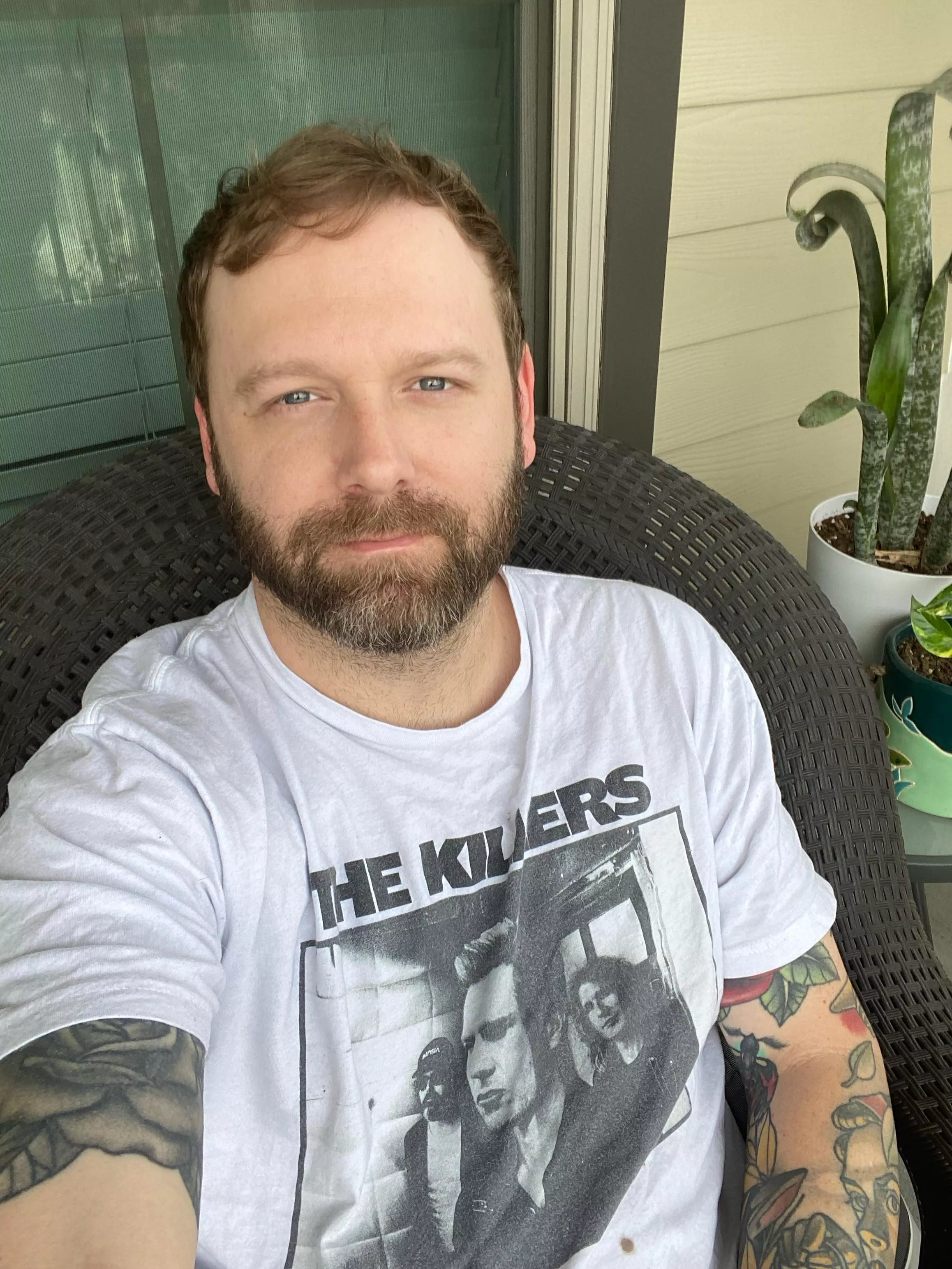 Beard or no beard? That is the question 🤔. posted by Academic-Operation13