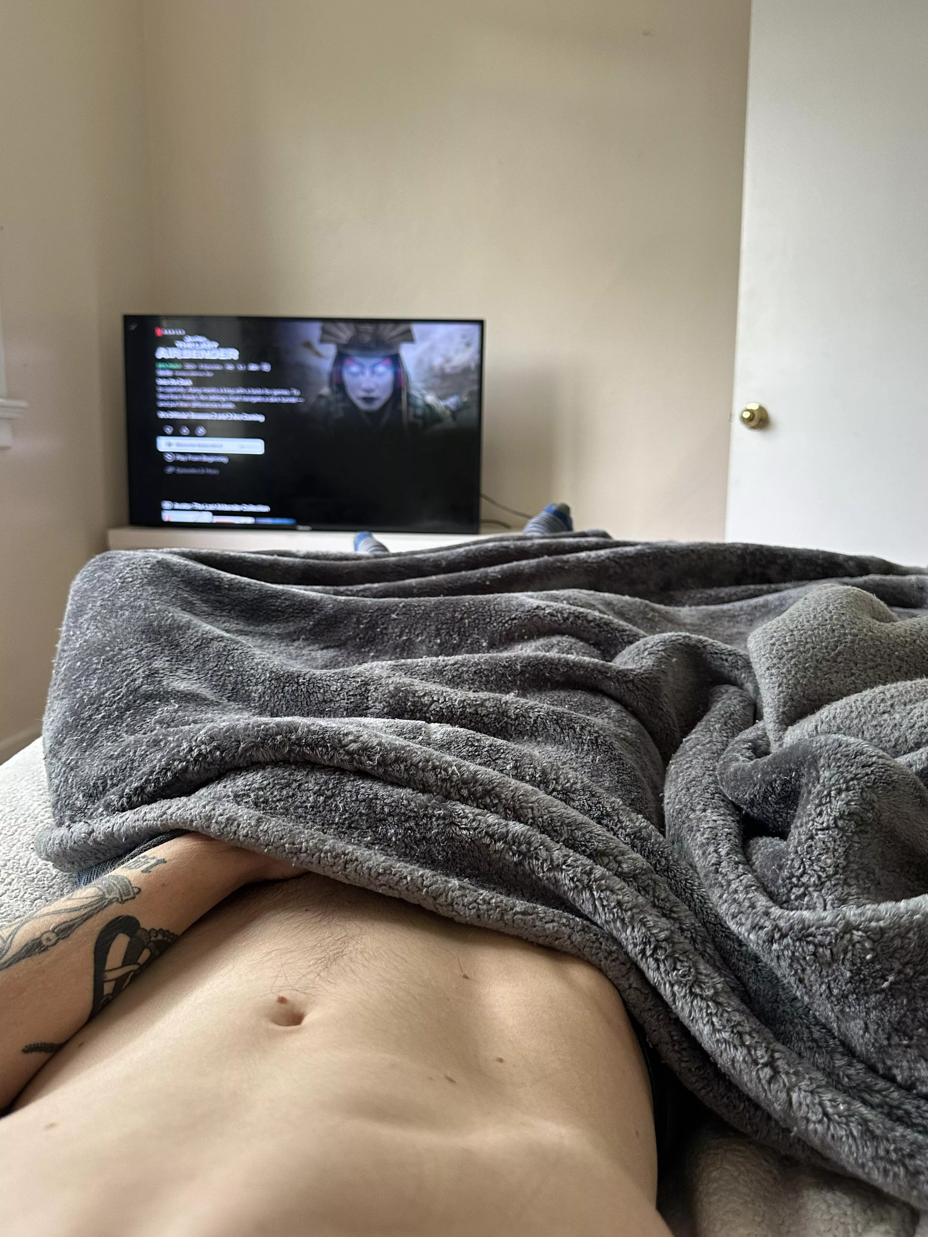 come be lazy with me ;) posted by chrome_hearts_