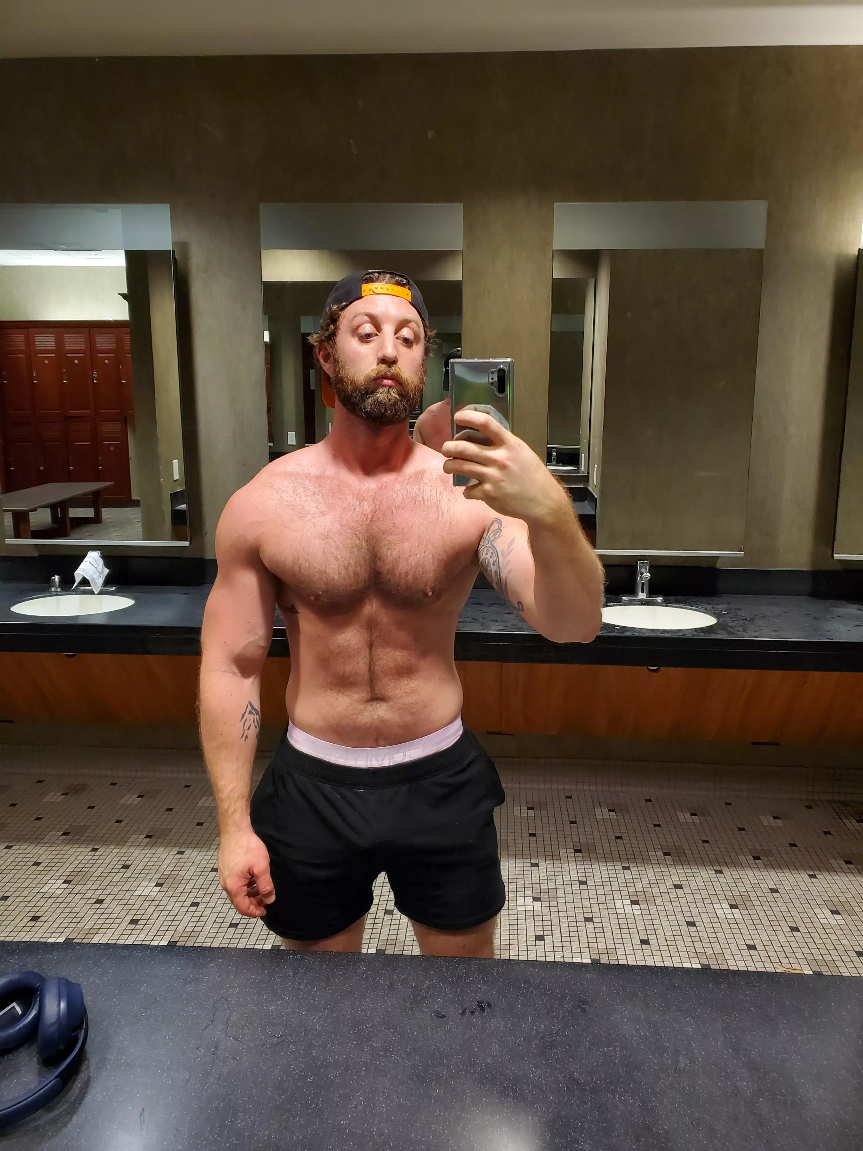 Happy Tuesday  posted by R2D33Z3DNUTZ