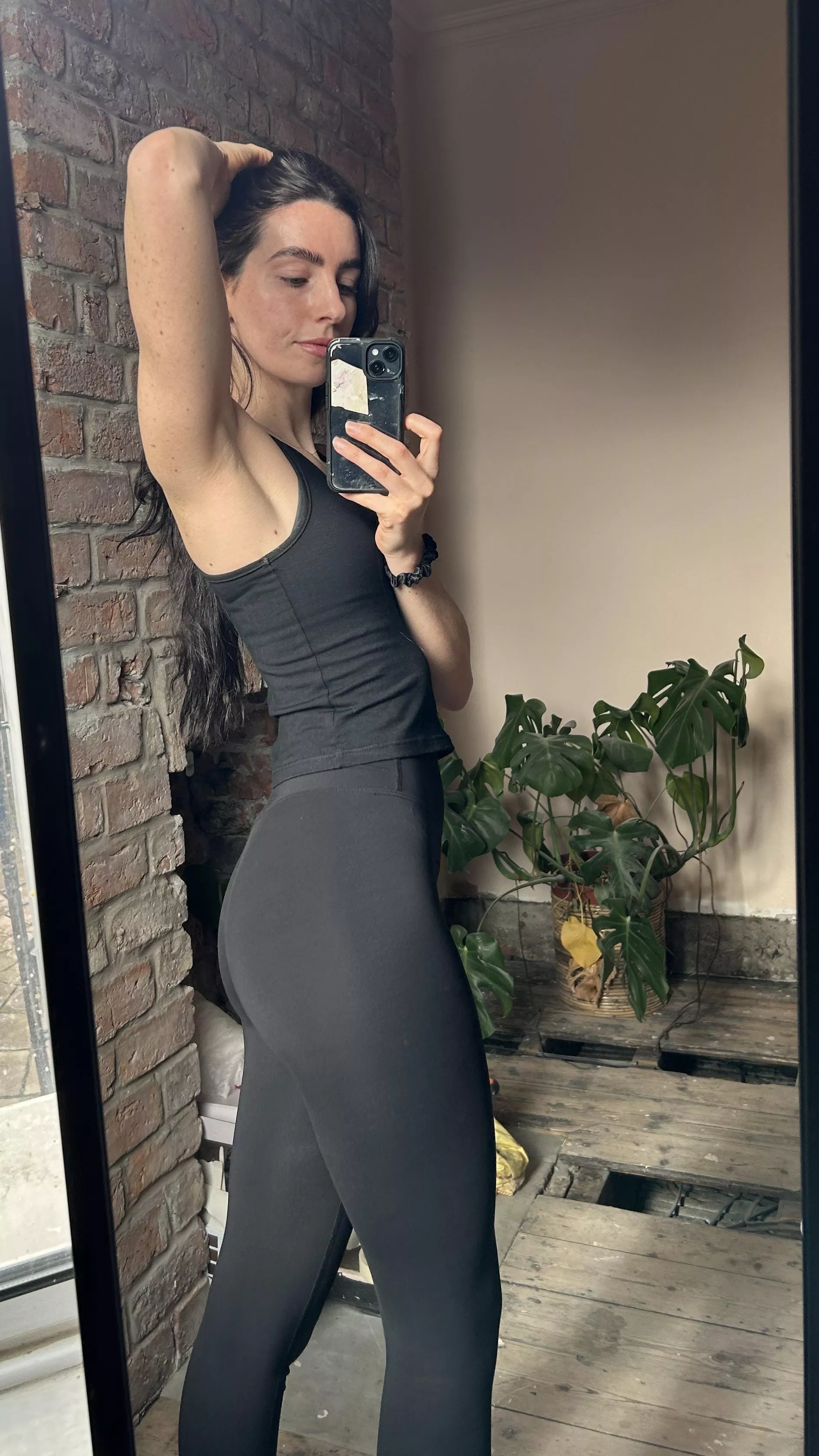 How badly do you want to watch me work? posted by DIYwithAli