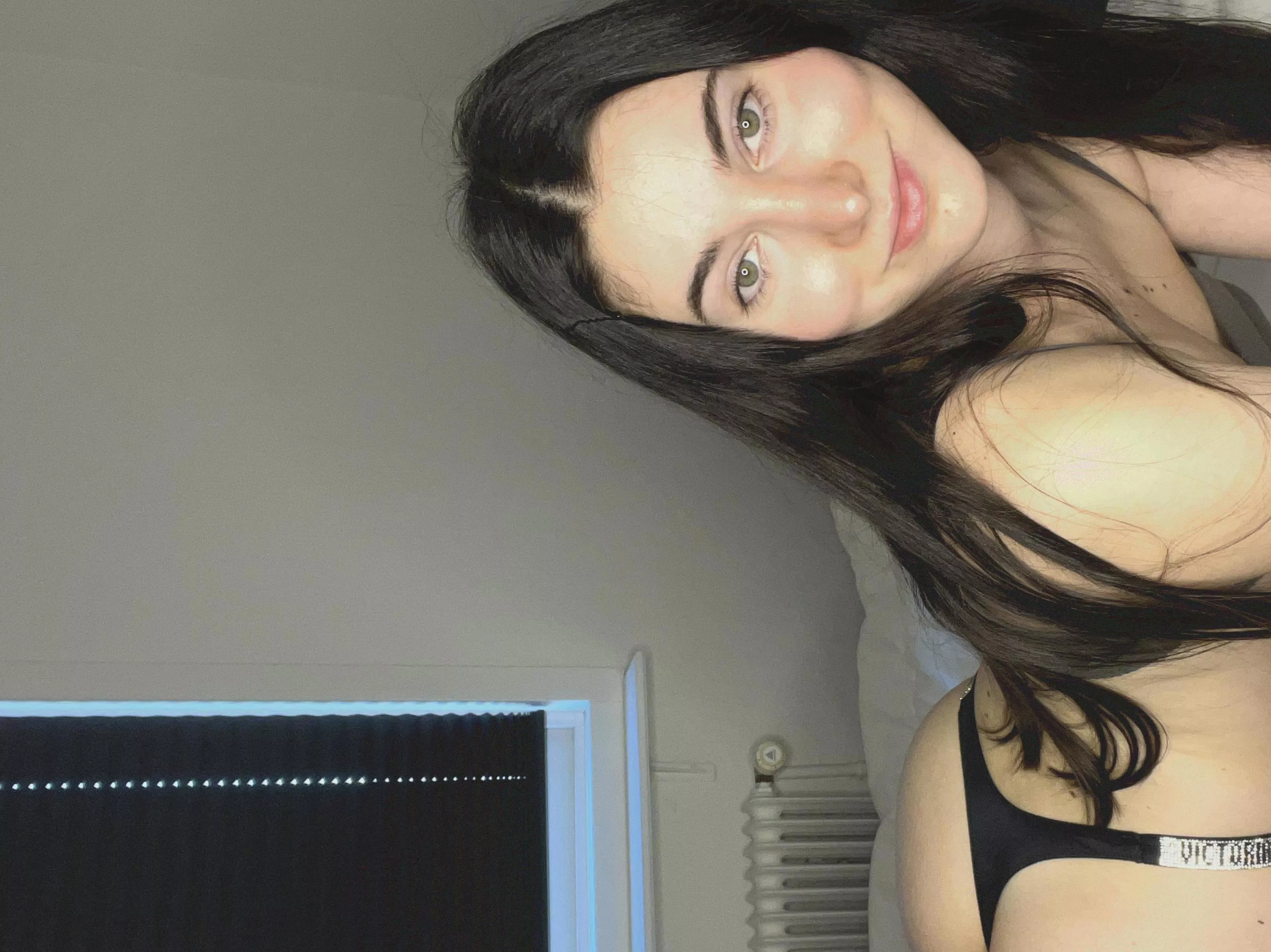  I hope your dick is getting hard right now  posted by warhead20002