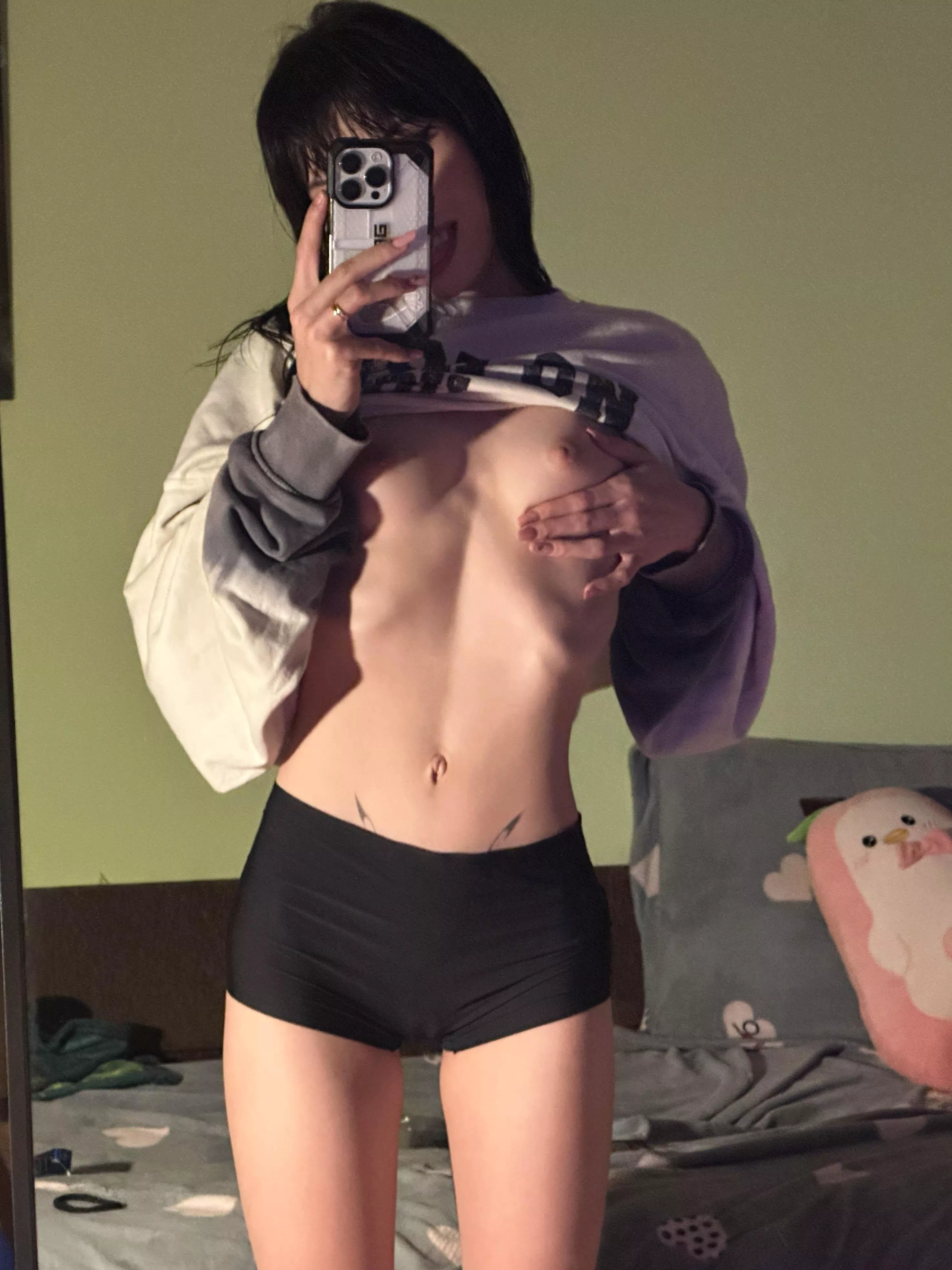 I know you are very thirsty, suck them now posted by Isla_Lucinda