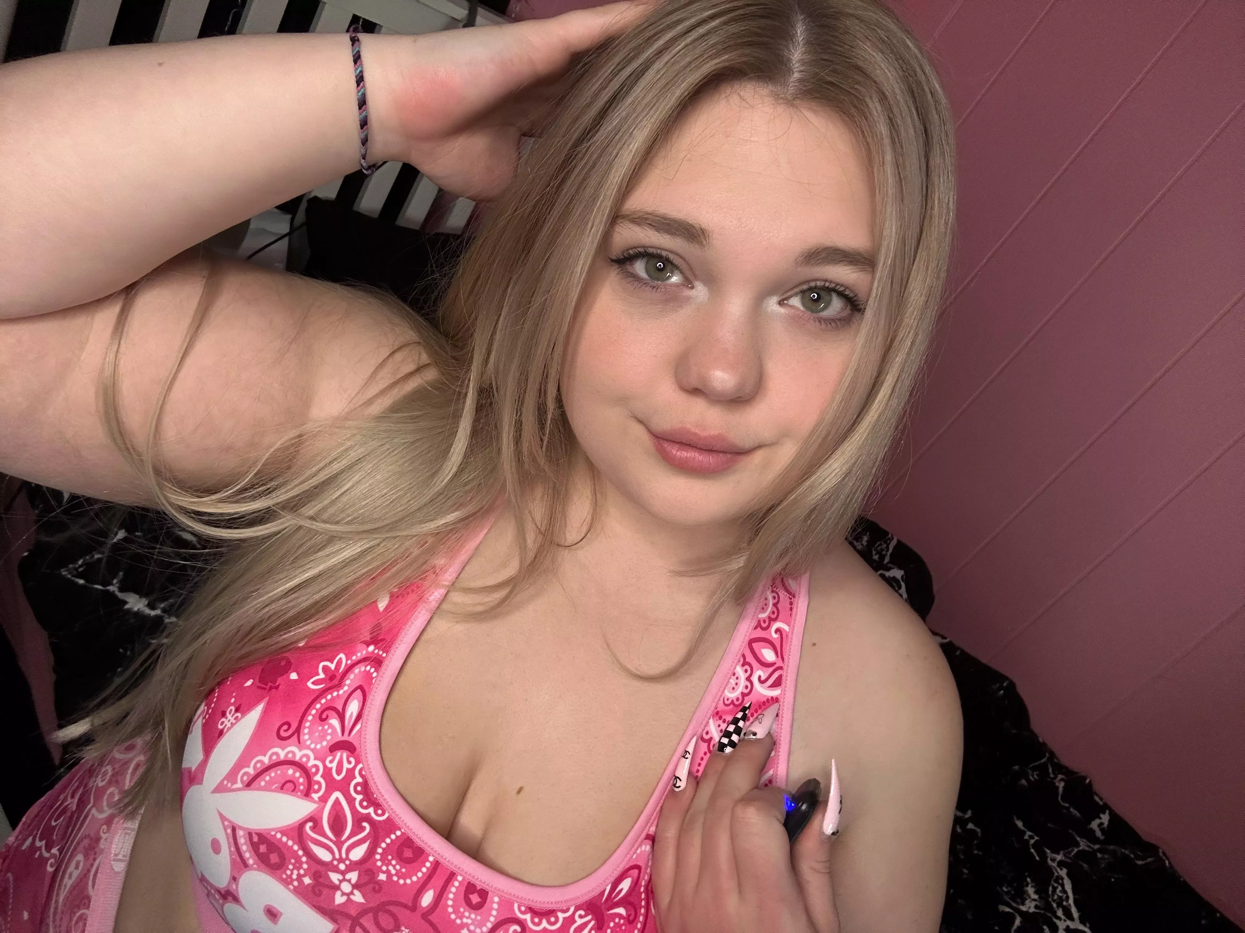 i love being a young bbw posted by lxves222