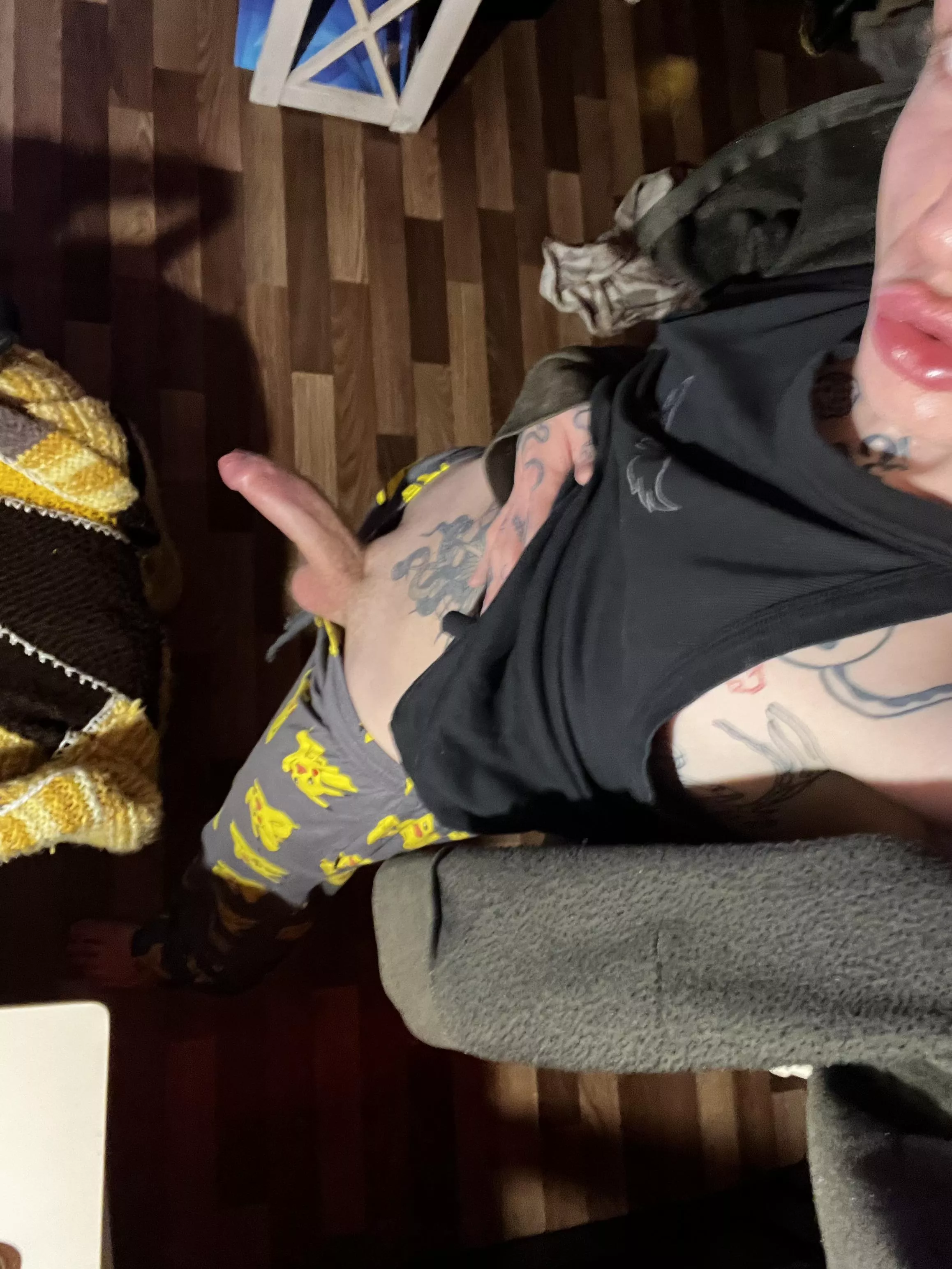 Look what longsword i have posted by Internal-Spite5059