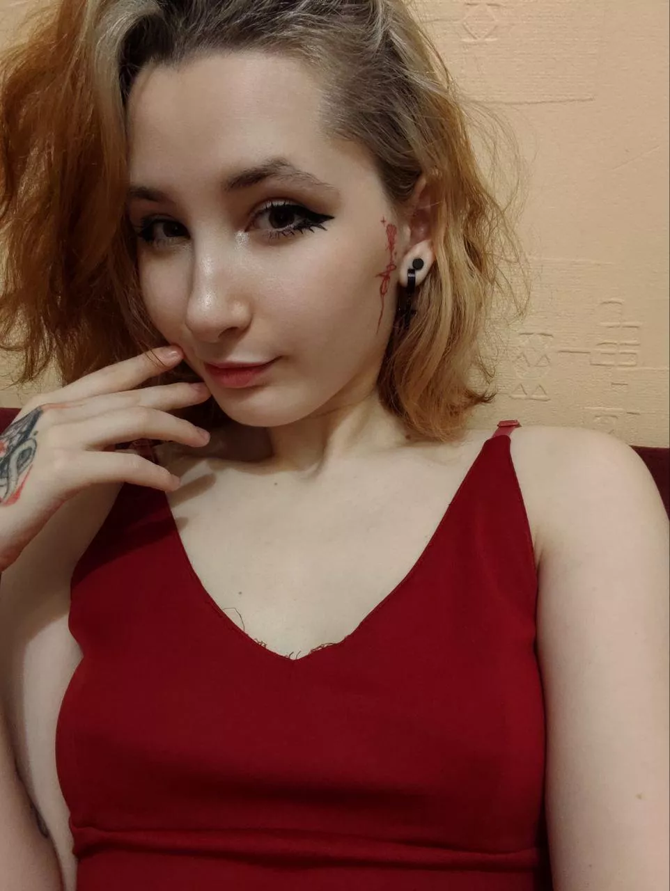 My dress got even better when I took off the bra💖 posted by Bilonnna