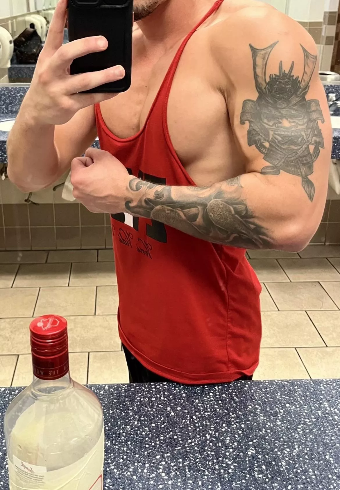 My forearms are feeling strong today after the gym! I wanna find a cutie I can lift now 😈 posted by TheeGuyDerek