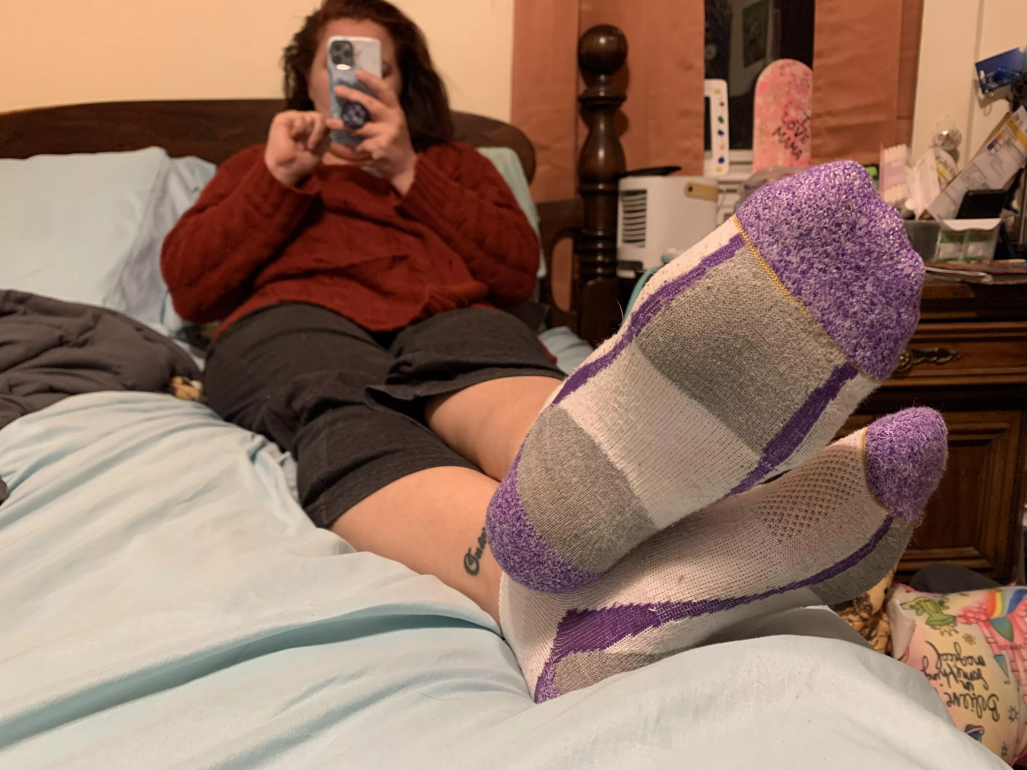 [Selling] Come here and take a nice deep sniff, smell how good my gym session was 🥵 posted by Tattoo_Goddess420