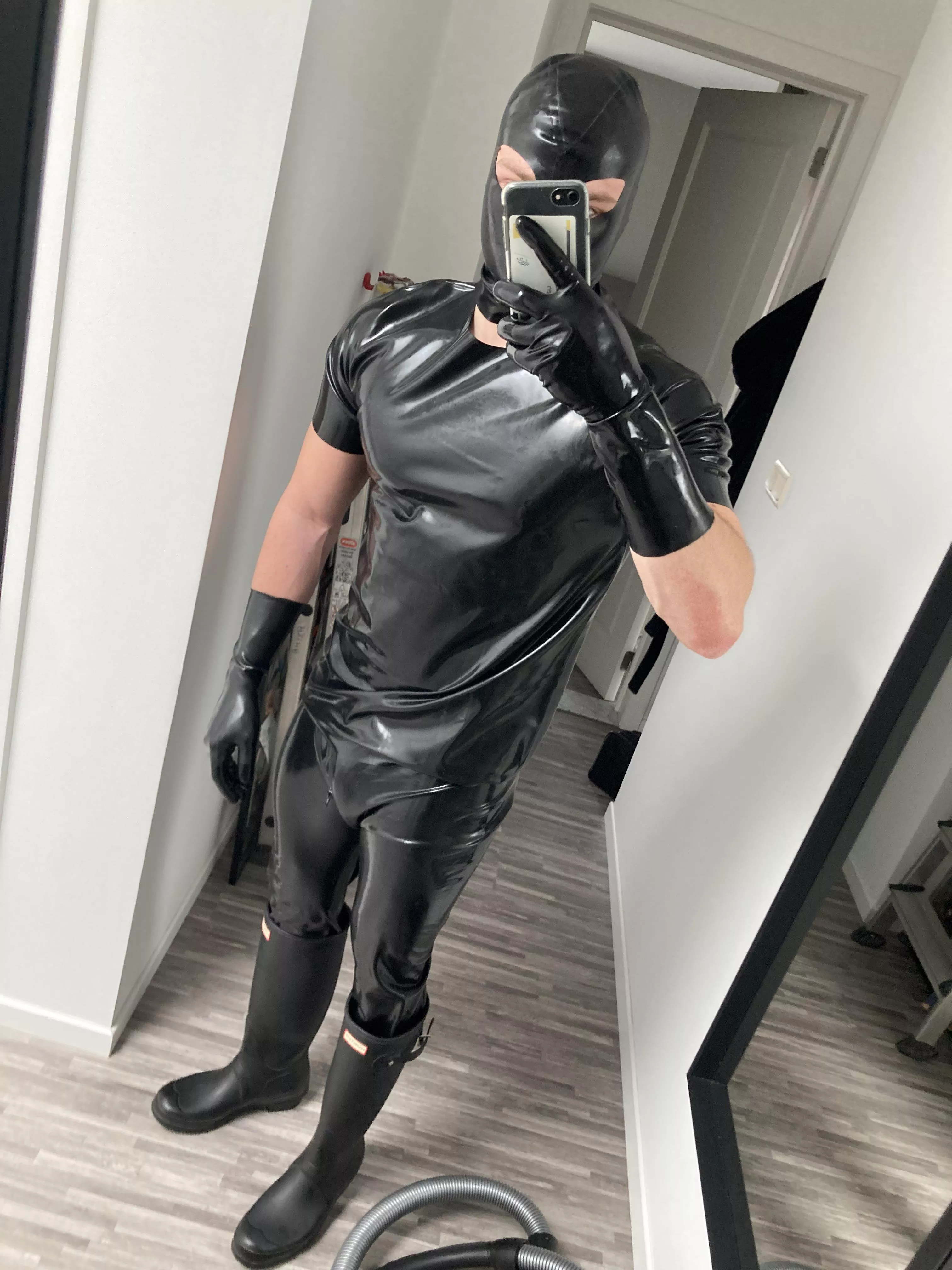 Shiny🤩 posted by Acrobatic_Debate_778