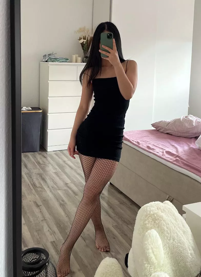 The view they don’t have in class ~ posted by Sad_Bat6485