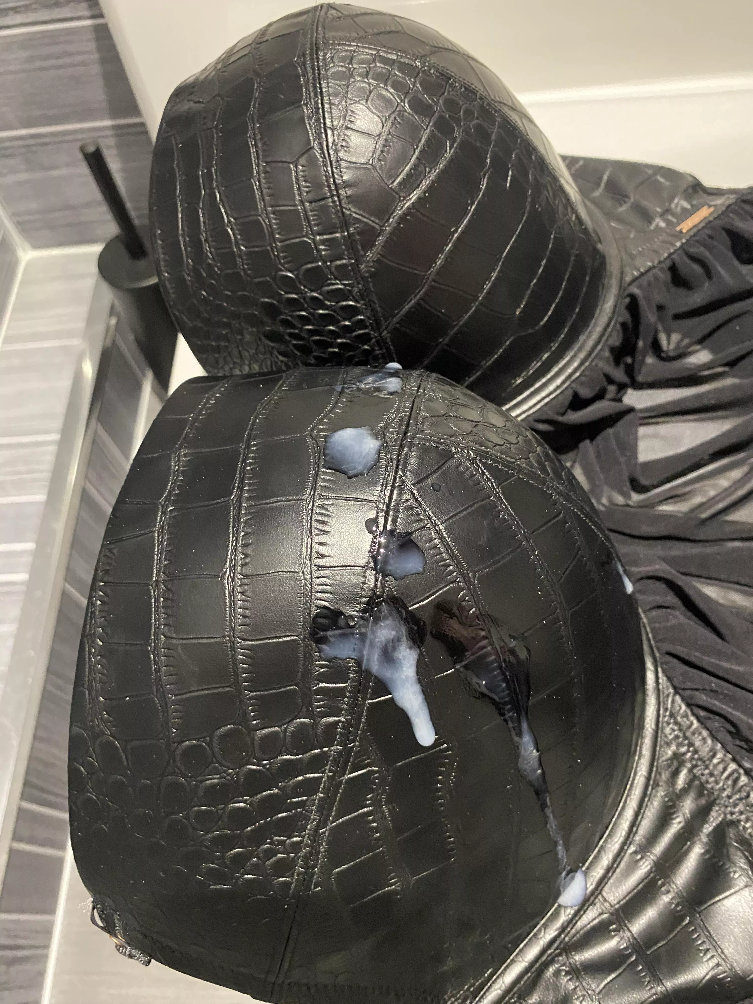 The wife’s lingerie  posted by stilettoheels89