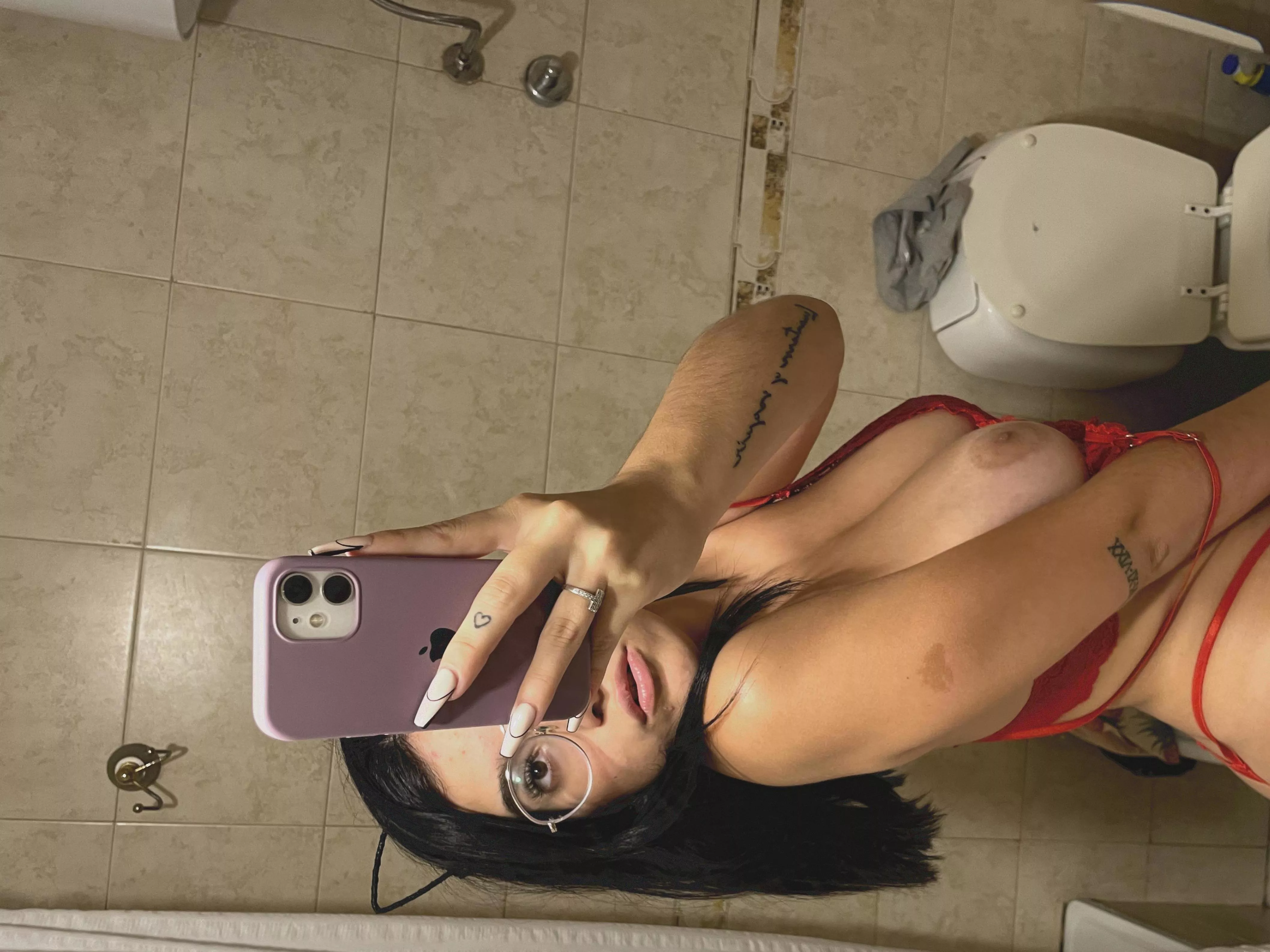 To fuck me, would you compromise your marriage? posted by McCiocco