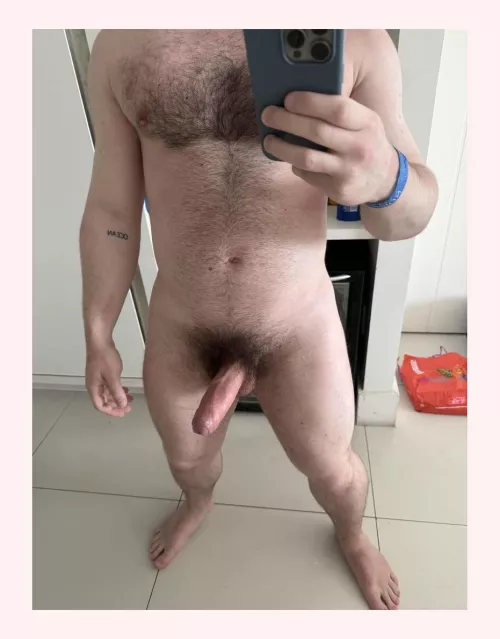 Well, there’w a bit more than chesthair in this pic… by Necessary_Pickle_483