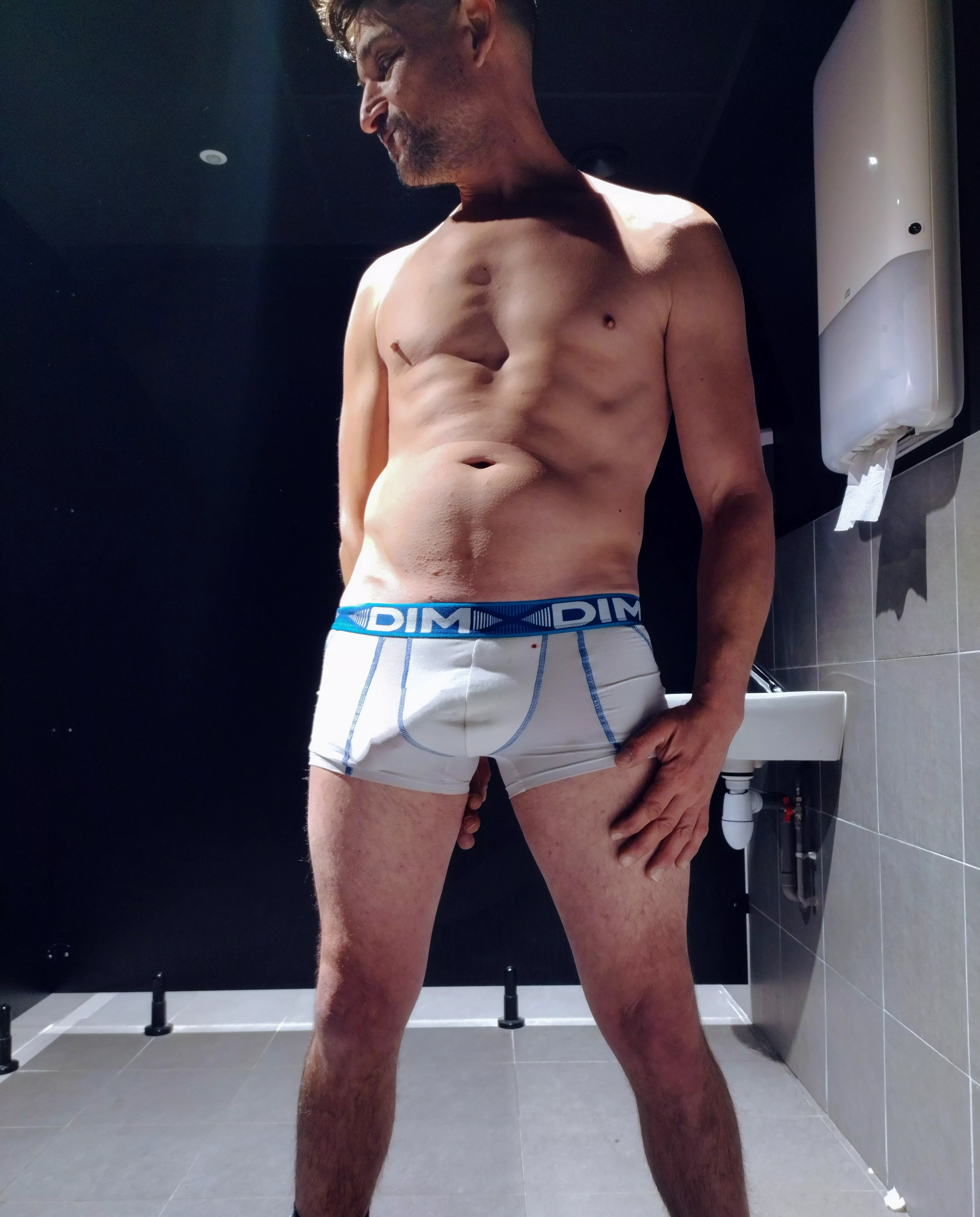 Wish you a nice day (46) posted by ex-hibitio