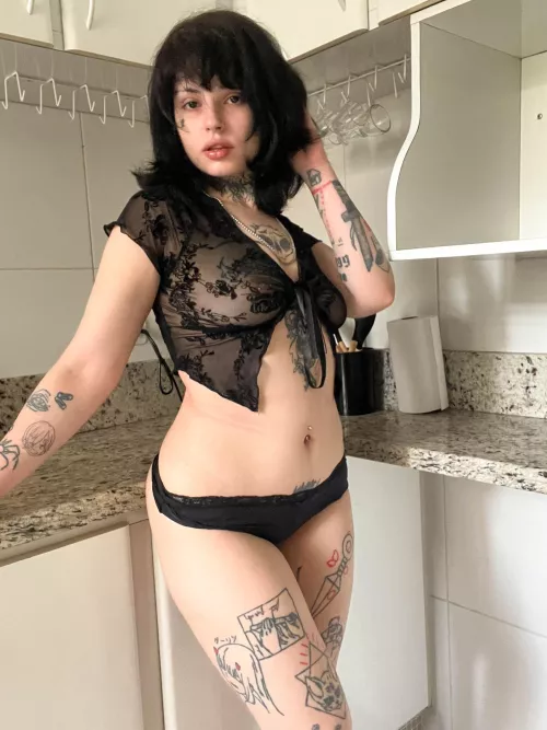 wyd if you went home and saw me walking around like this? by Mantasticles