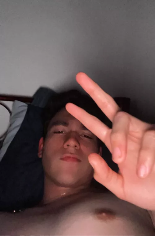 22masc snap: whoishum by meboyhorn