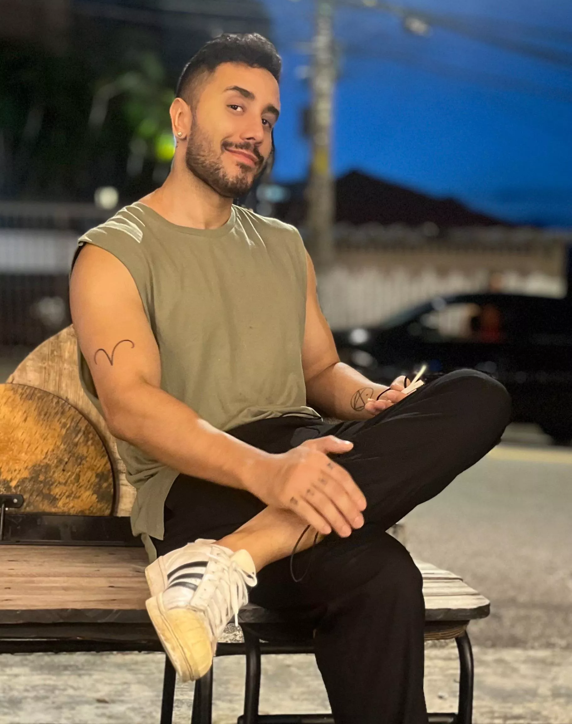 34 birthday🥰 posted by luke5ive