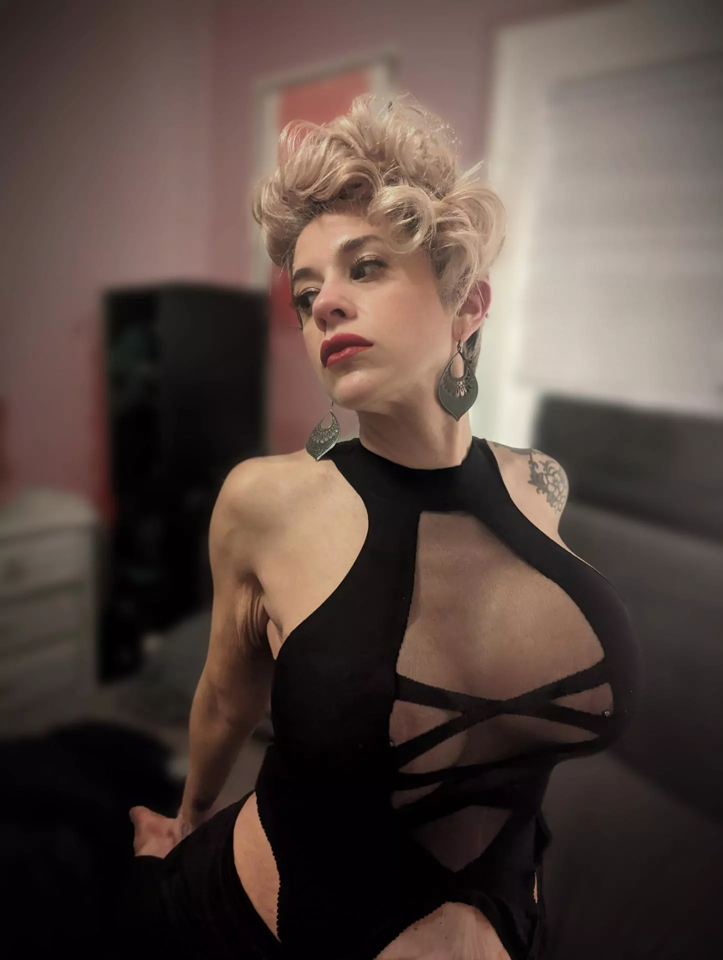 Always felt like I was meant to be bolted. I fucking love them.  posted by ThroatyTea