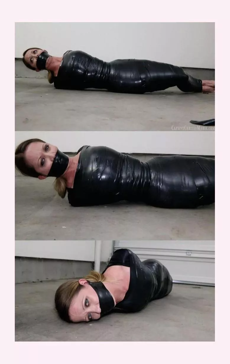 Any femqle volunteers let me know, need some practice with my mummification skills ;) in and around London area (M20) posted by Shot-Swimming-1481