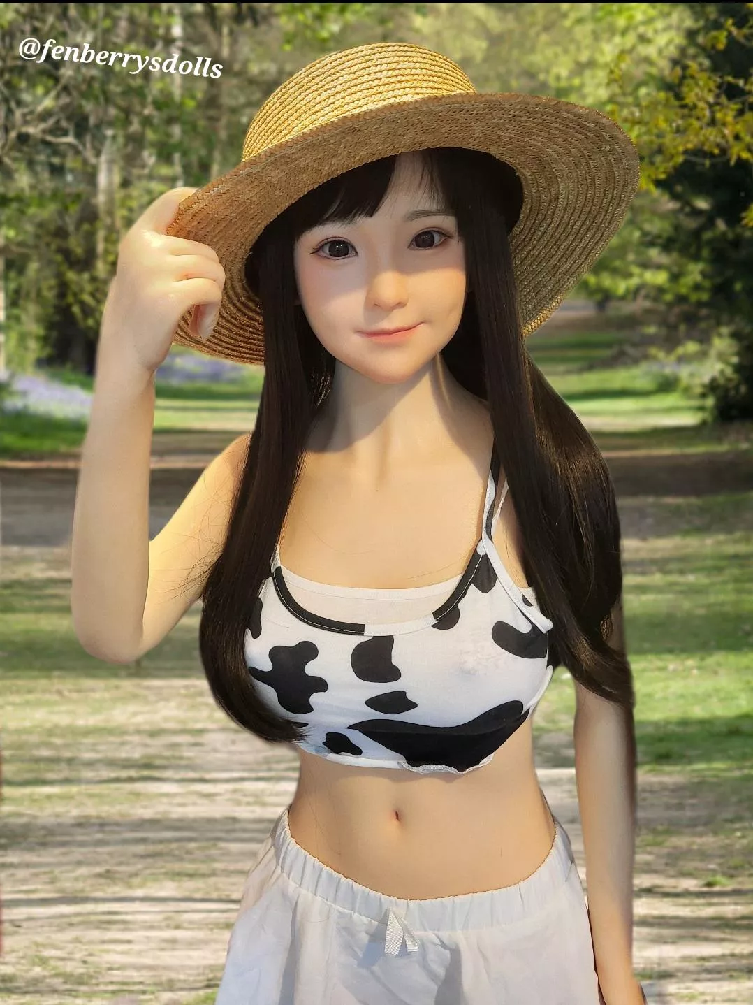 Aoi in the woods 🪵  posted by fenberry24