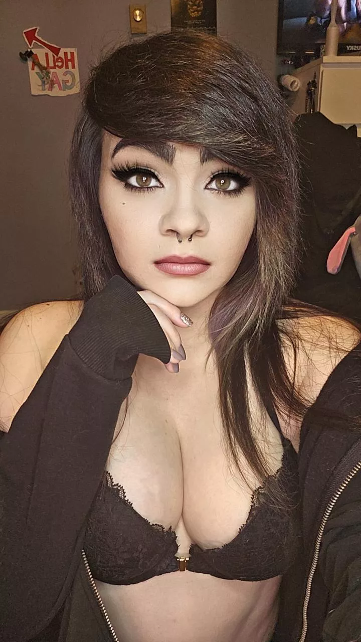 Are you excited to get sprung for spring? ;) (@DixonxCider) [OnlyFans] posted by xDixonCiderx