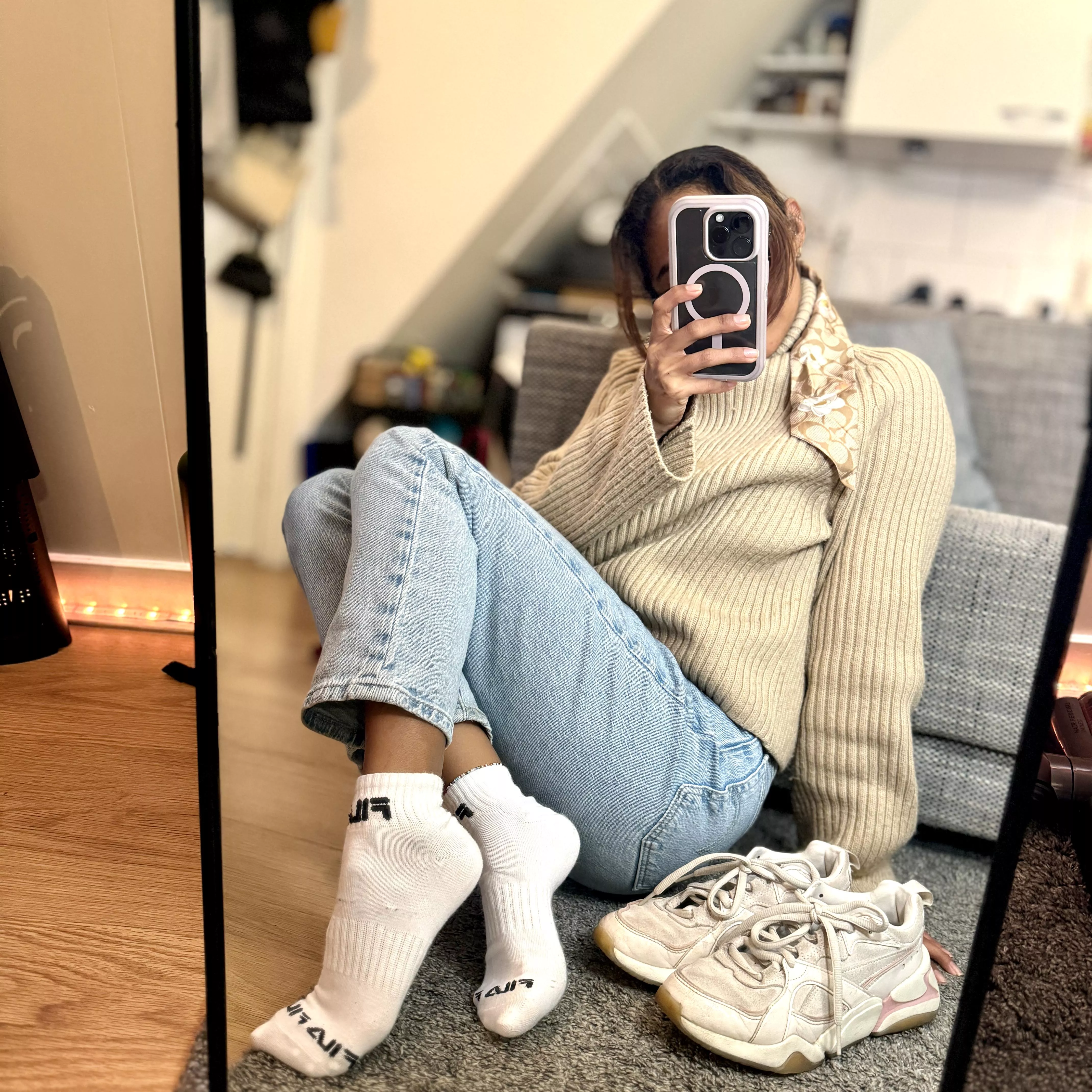 Back from work, wyd? 😈 posted by isa_stillsinning