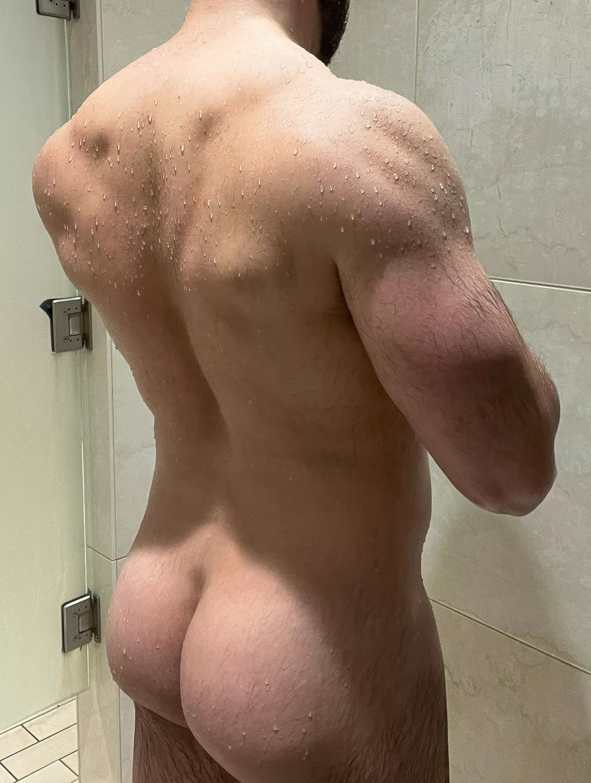 Bro, You Got My Back, Right? (36) posted by Hairy_beefcake