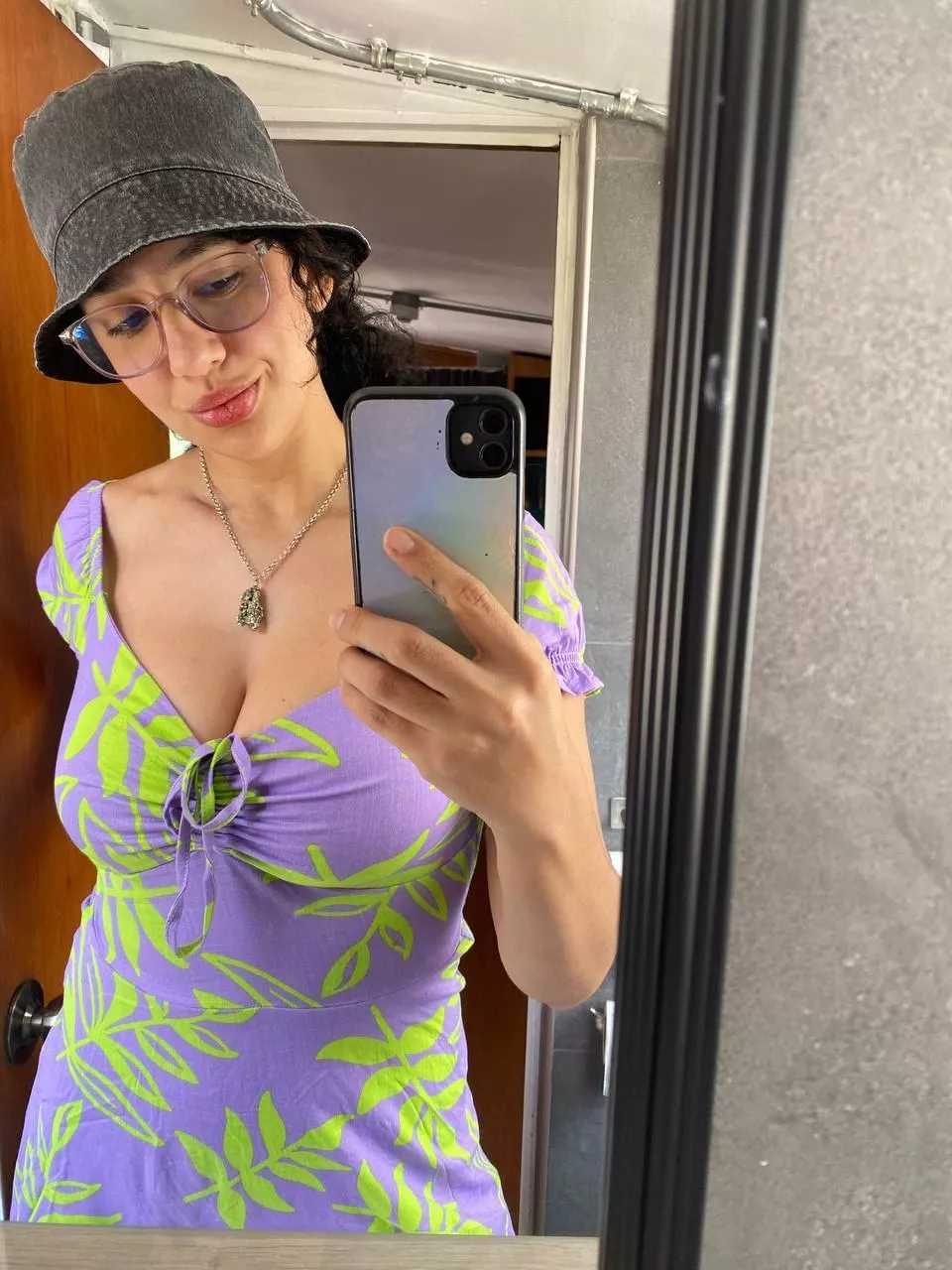 classy girls are rare posted by gabby_stimulus