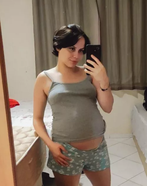 Do you like this pregnant woman's naughty face ? by melruiva