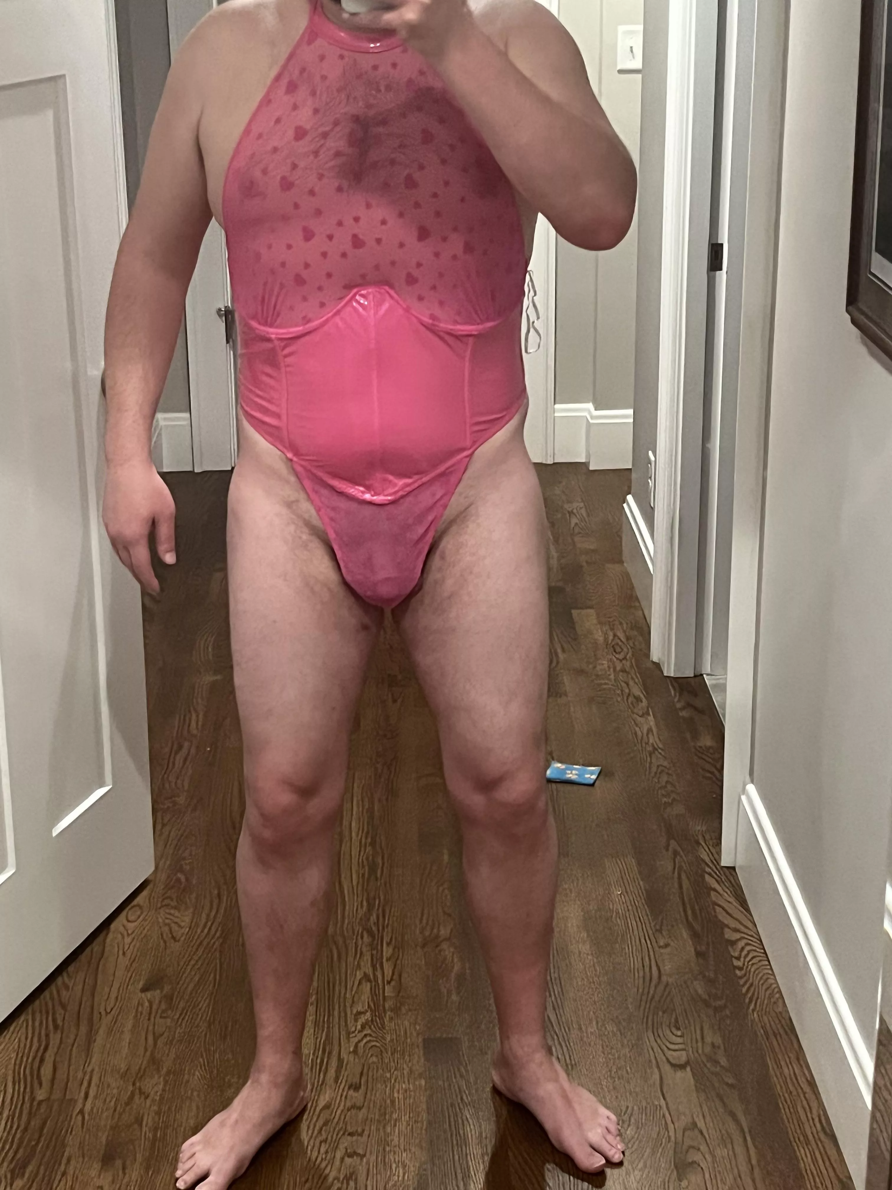 Felt like a sexy sissy in this! posted by bigswoll32